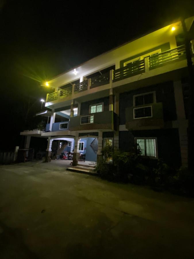 Rachel'S Bed And Breakfast Silang Exterior photo